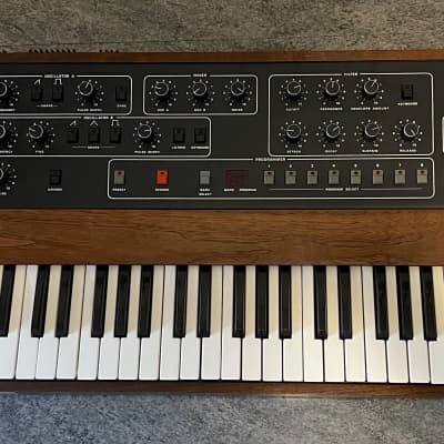 Excellent Sequential Circuits Prophet 5 Rev 3.3 With MIDI 120 Patch Memory