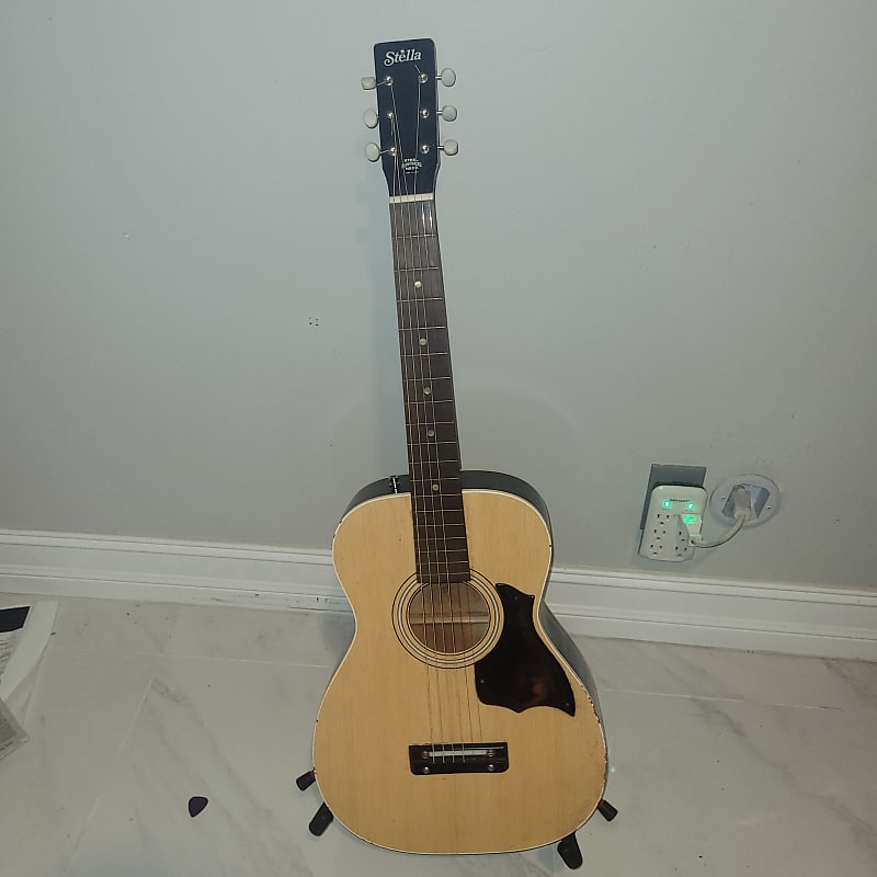 Harmony Acoustic guitar USA 1972 vintage Reverb