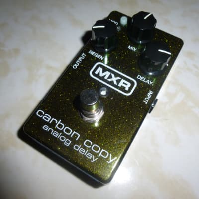 MXR M169 Carbon Copy Analog Delay | Reverb