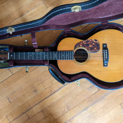 Martin 00-21 1970 with nice flowerpot & snowflake inlays for sale