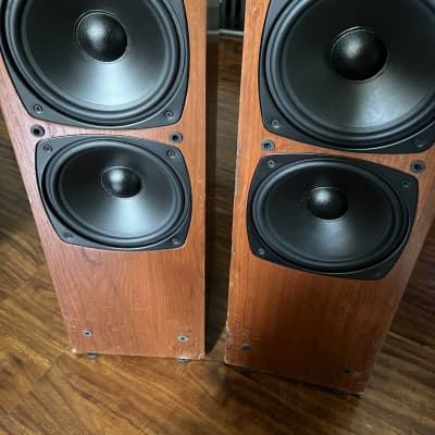 Boston Acoustics VR 40 | Reverb