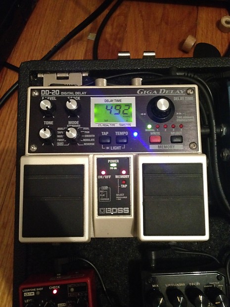 Boss DD-20 and t1m tap tempo Dd20 | Reverb