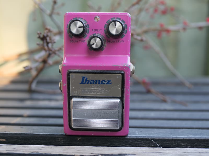 Ibanez AD9
