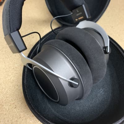 beyerdynamic Amiron Wireless High End Headphones with Sound Personalization image 2