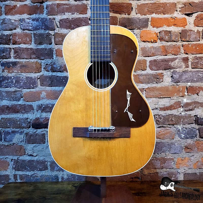 Harmony Classic Series Nylon String Guitar (1960s Natural Reverb