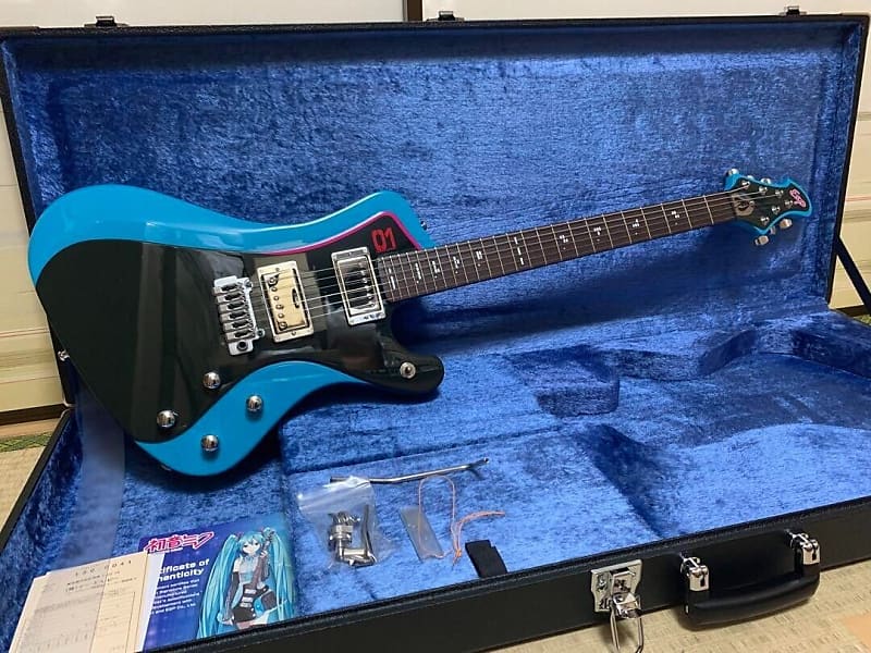 GrassRoots G-STREAM-Miku Hatsune Miku electric guitar Limited w/Hard Case  New