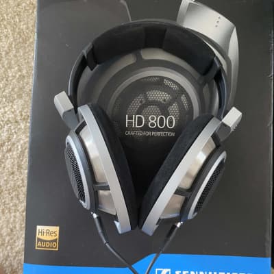 Sennheiser HD 800 2009 - Silver and black image 7