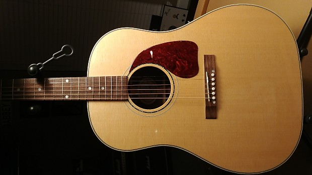 Gibson J 15 2014 2019 Used Gibson J15 3d mon