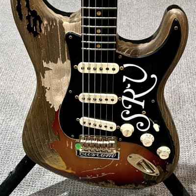 CUSTOM SHOP STEVIE RAY VAUGHAN NUMBER 1 TRIBUTE STRAT RELIC CUSTOM SHOP STEVIE RAY VAUGHAN NUMBER 1 TRIBUTE STRAT RELIC