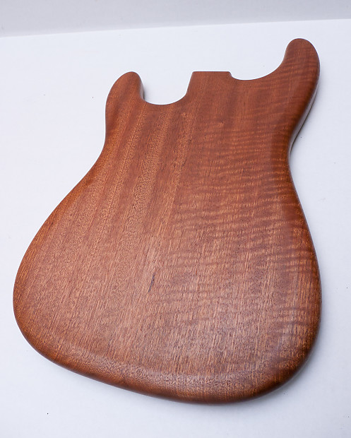 Sapele guitar deals body