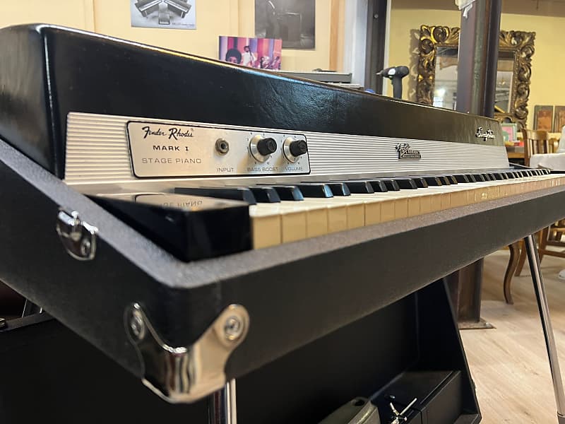 Fender Rhodes Mark I Stage 73-Key Electric Piano 1969 - 1974