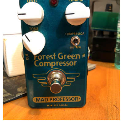Mad Professor Forest Green Compressor (hand wired version Mad Professor Forest Green Compressor (hand wired version