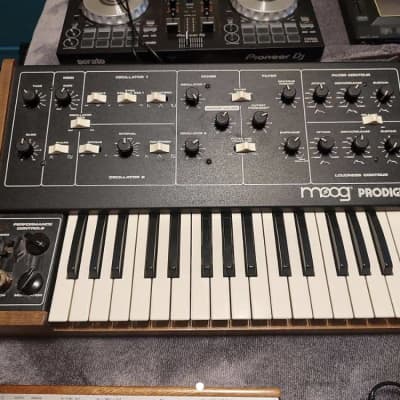 Moog Prodigy 32-Key Monophonic Analog Synthesizer 1979 - 1984 - Black