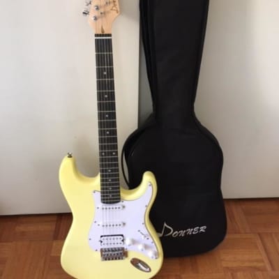 Donner DST-100R Strat style electric guitar | Reverb