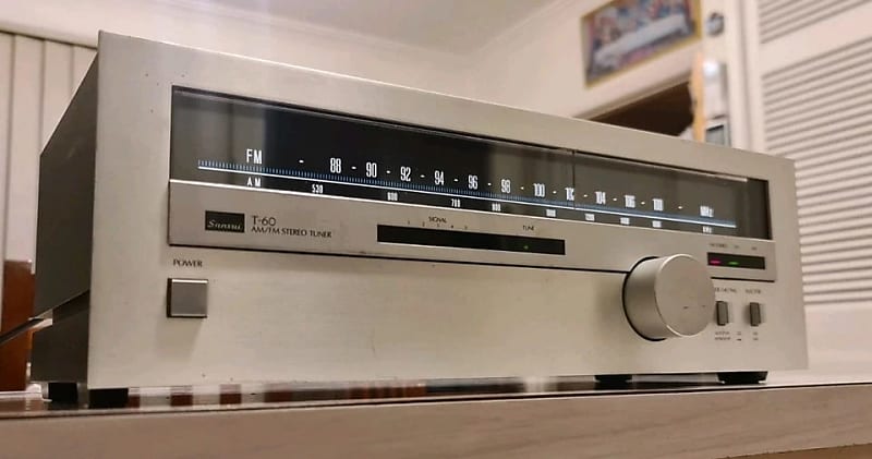 VINTAGE SANSUI STEREO FM TUNER/MADE IN JAPAN image 1