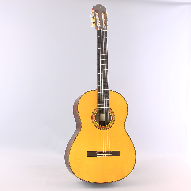 Yamaha CG192S Spruce Top Classical Guitar Natural image 1