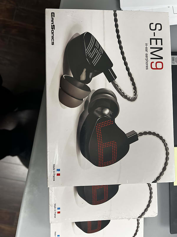 EarSonics S-EM9 2020 - black  			