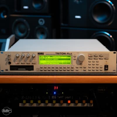 Korg Triton Rack Rackmount 60-Voice Polyphonic Workstation