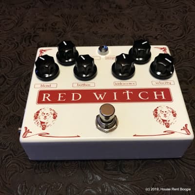 Red Witch Medusa Chorus Tremolo Pedal image 2