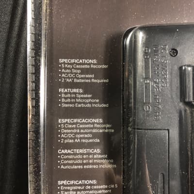 Vintage Tech: Coby CVR-28-BLK 90s Walkman Cassette Player Sealed in Blista! image 3