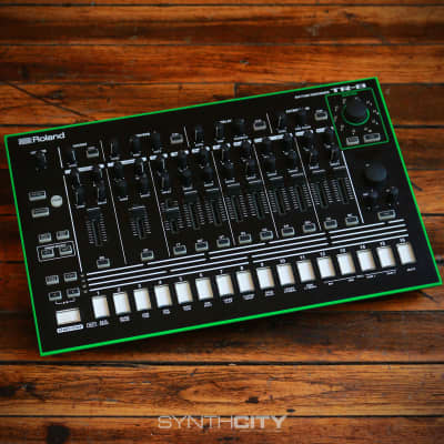 Roland AIRA TR-8 Rhythm Performer Drum Machine 2014 - Present - Black