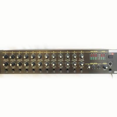 KORG KMX-122 12-Channel Analog Line Mixer Made in JAPAN