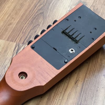 NS Design CR5M - Amber image 12
