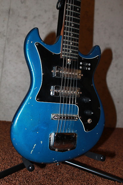 Harmony H 802 1968 Blue
