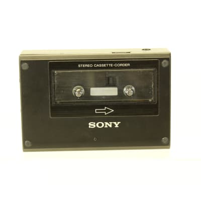 Sony WM-D3 Professional Walkman Portable Stereo Cassette Recorder (1985 -  1991)