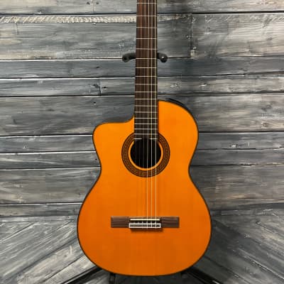 Used Takamine Left Handed GC5CE Nylon String Acoustic-Electric Guitar with Takamine Bag image 2