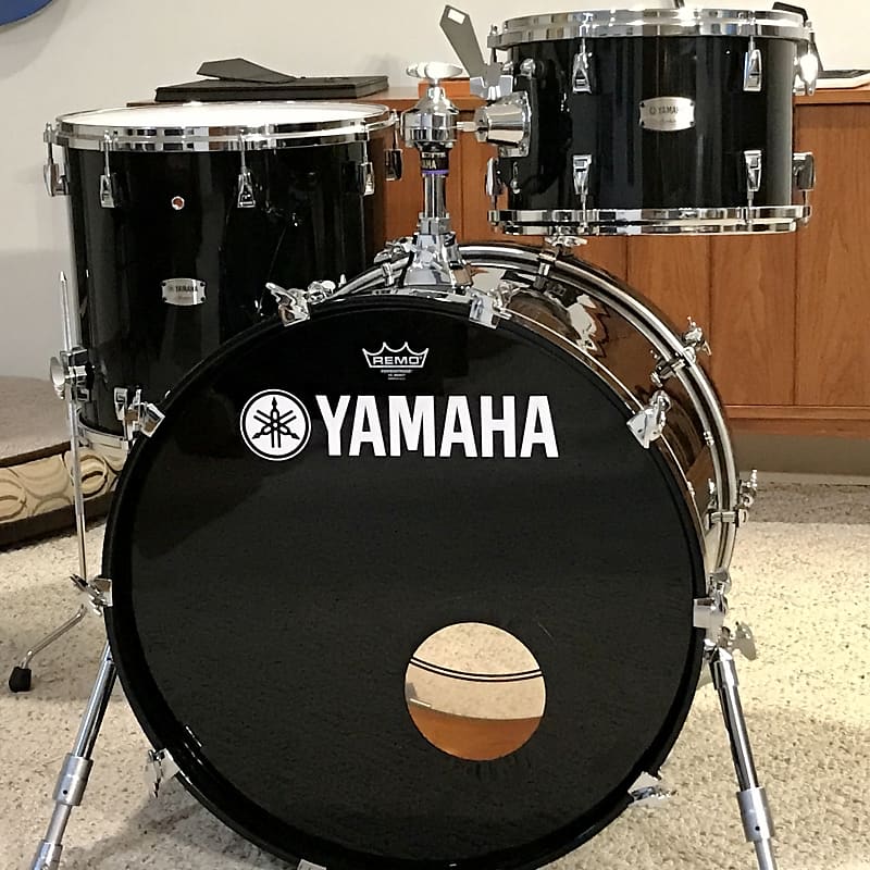Yamaha Absolute Hybrid Maple 3 Pce Drum Pack Solid Black image 1