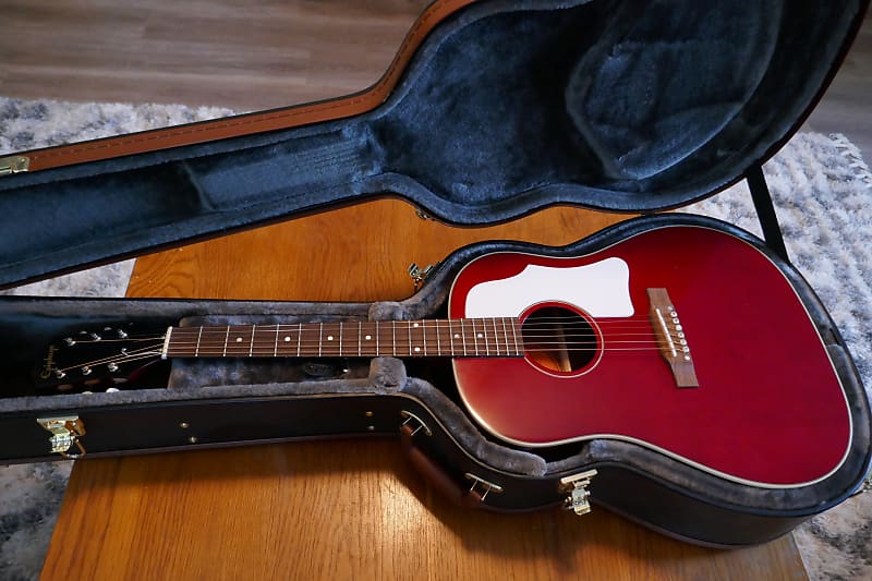 Epiphone J-45 Acoustic-electric - Aged Wine Red Gloss, All Solid woods,  Epiphone HSC, Sweetwater Exc