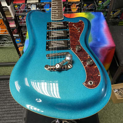 Italia Modena Challenge electric guitar in metallic turquoise - Made in Korea image 8