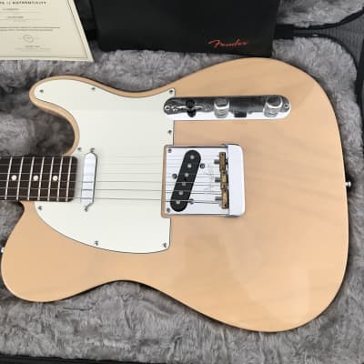 2019 Fender American Pro Telecaster LTD Lightweight Honey  Blonde Rosewood image 3