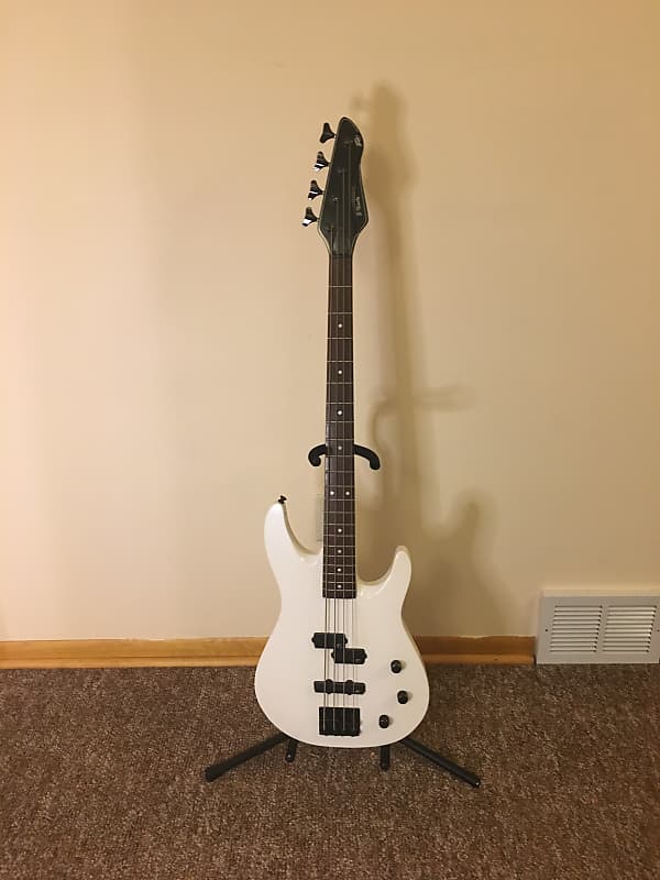 Peavey B-Ninety - White | Reverb