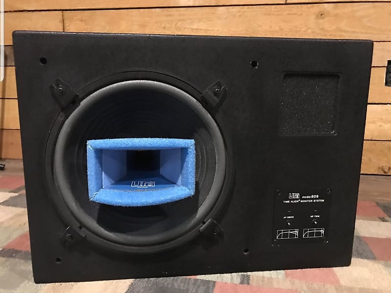 Urei 809A STUDIO MONITORS & JBL 4425 | Reverb