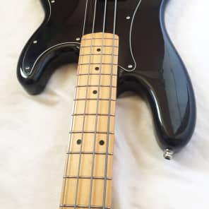 FENDER 50's Precision Bass - 2006. Black. Great Condition ! image 6