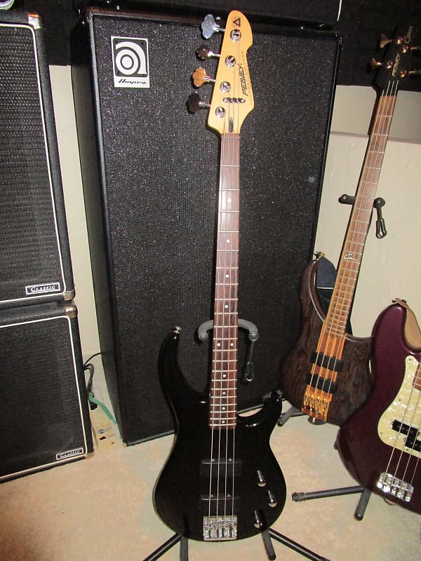 Usa Peavey Foundation 2000 Electric Bass Guitar Gloss Reverb 4737