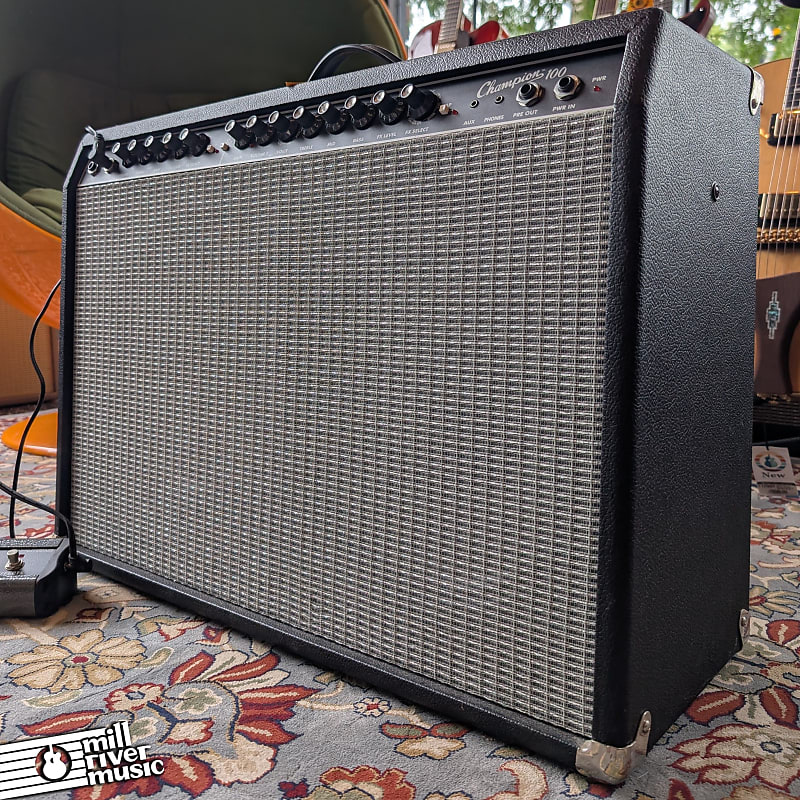 Fender Champion 100 2 x 12-inch 100-watt Combo Amp - Used