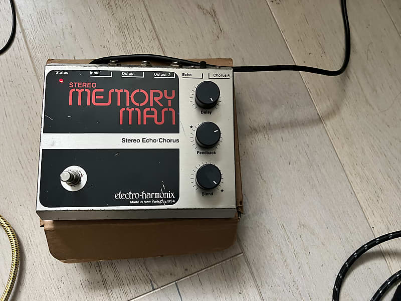 Electro-Harmonix Stereo Memory Man