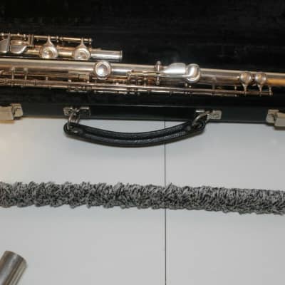 Vito flute 113 II Silver Plated Good Used Condition with hard case cleaning rod image 11