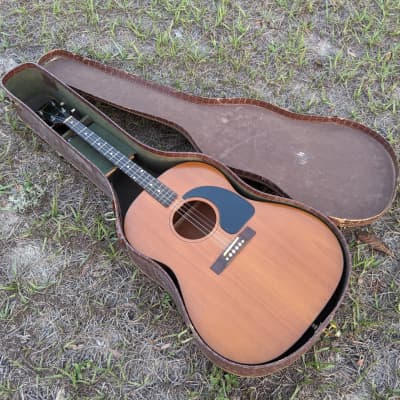Vintage 1962 Gibson TG-0 Tenor Acoustic Guitar Original Gator Case No Repairs Original Sales Receipt image 1