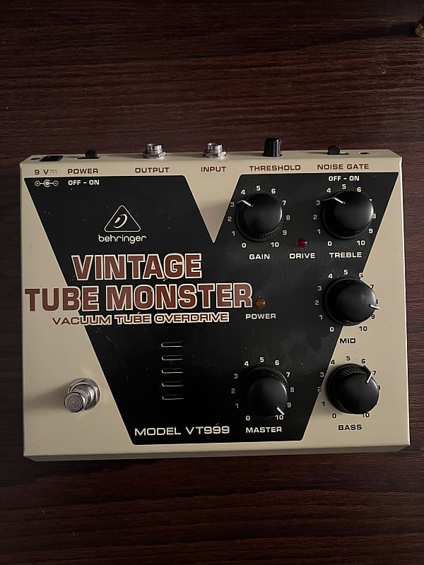 限定特価】 BEHRINGER VINTAGE TUBE MONSTER VT999 エフェクター