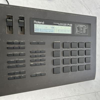 Roland R-8 Human Rhythm Composer 1980s - Black