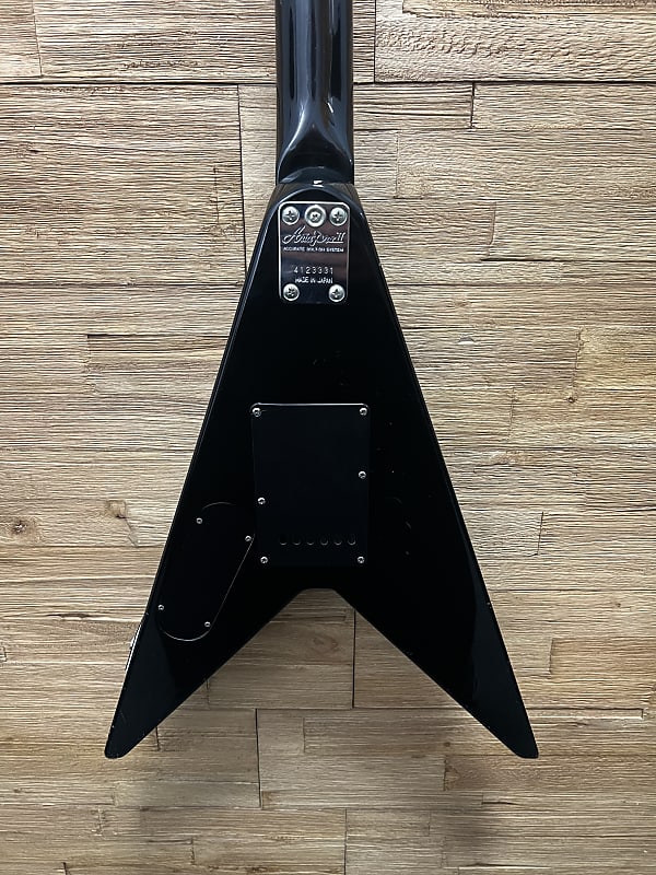 Aria Pro II XX Deluxe Flying V guitar 1980's -MIJ - Black