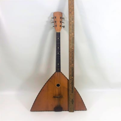 6 on sale string balalaika