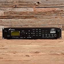 Fractal Audio Axe FX Ultra Preamp/Effects Processor image 1