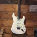Fender Japan FSR  Traditional Stratocaster XII White 12 string electric guitar MIJ