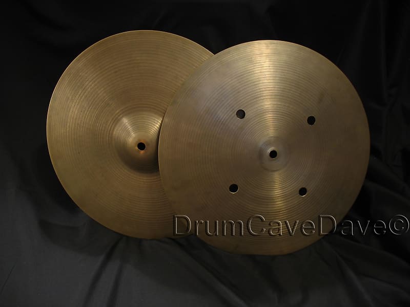14" ZILDJIAN QUICK BEAT HI HAT CYMBALS, VINTAGE late 1970s HOLLOW LOGO, 1128 & 1202 grams image 1