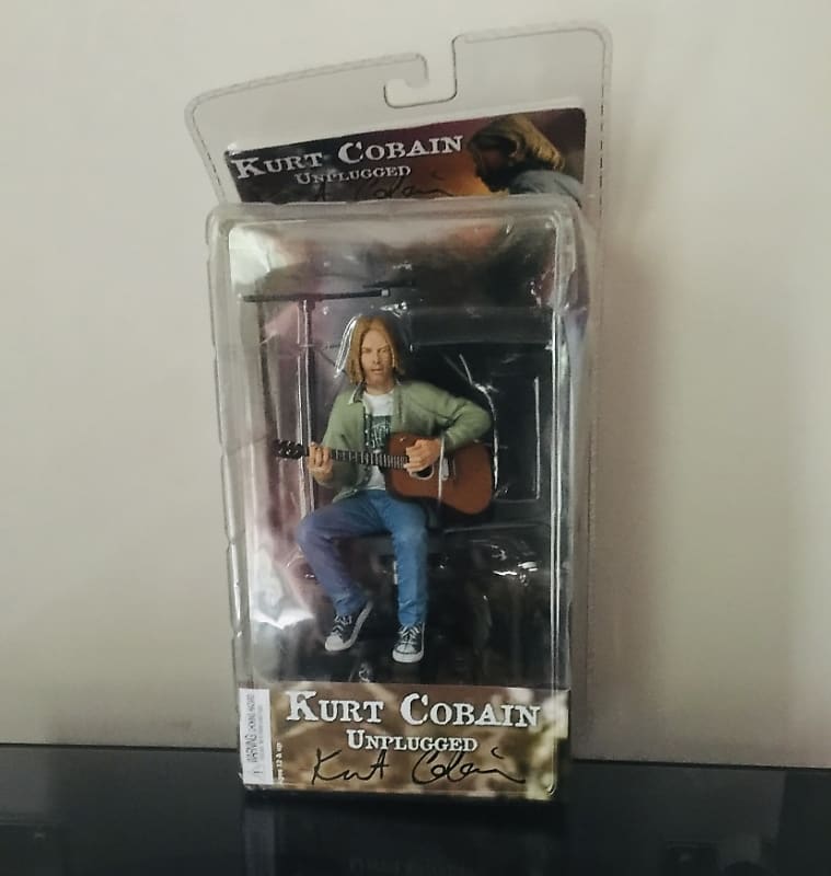 Kurt Cobain buy Figurine